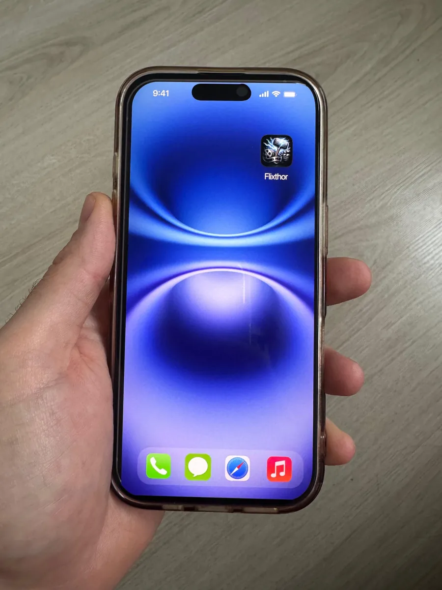 Flixthor app icon on iPhone